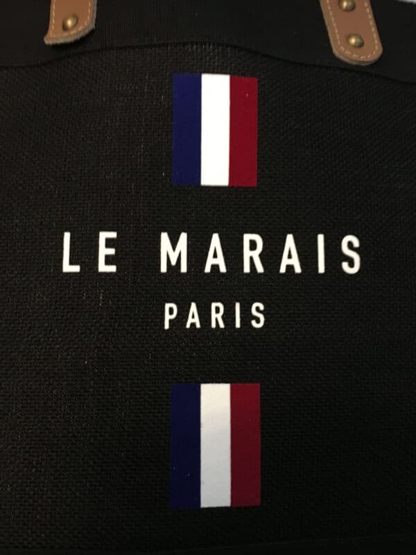 cabas noir toile Le Marais Paris drapeau